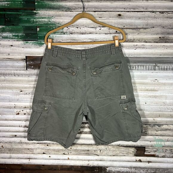 Vintage Levi’s Silver Tab Shorts - Picture 3 of 7